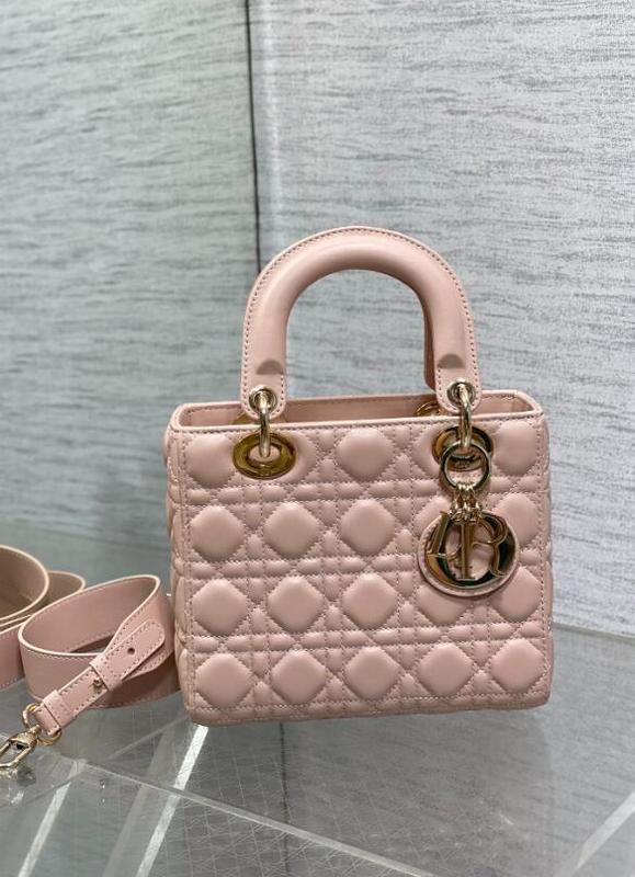 SAMCC - DOR Bags - 085