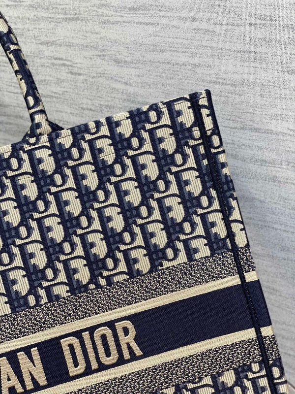 ELE - Dir Bags - 1494