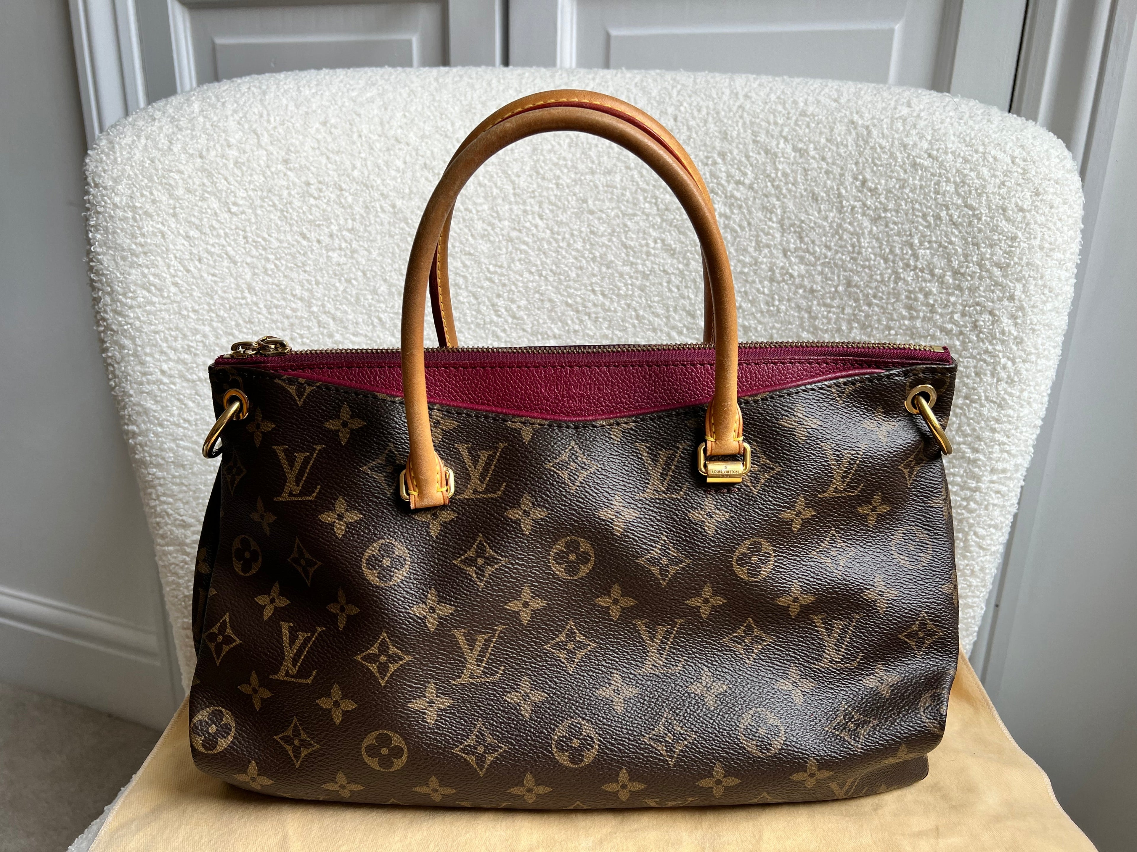 Louis Vuitton Pallas Tote in Monogram and Fuchsia (RRP £1960)