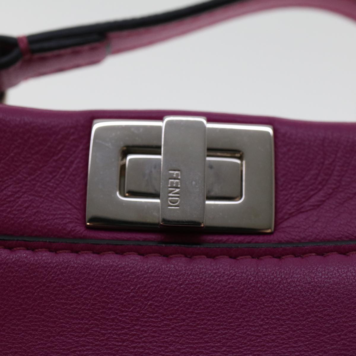 FENDI Shoulder Bag Leather Pink 47385