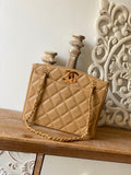 CHLVintage Beige MeGLAMIum Quilted Caviar Tote Bag For Women 28cm/11in