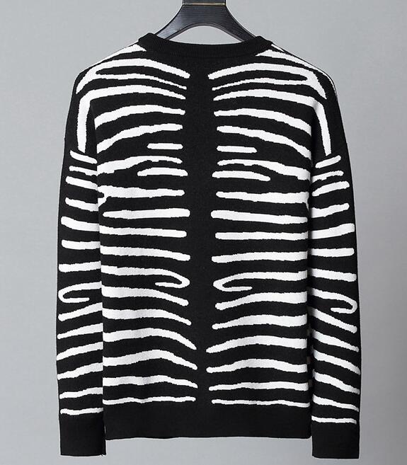 SAMCC - BOR Clothes - 217