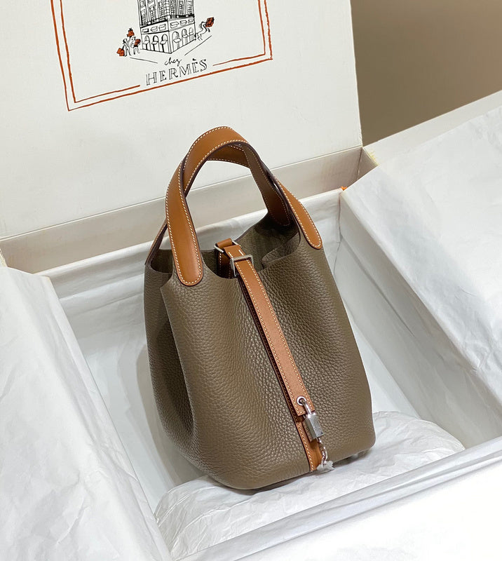 ELE - HMS Bags - 035