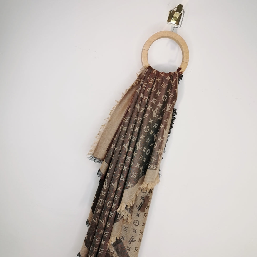 EN - Luxury LUV  Scarf 020