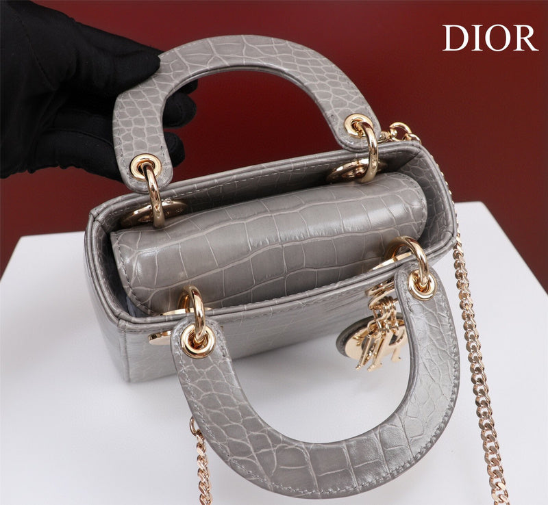 ELE - Dir Bags - 1754