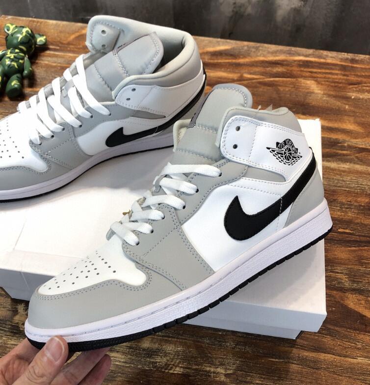 SAMC - NKE Shoes - 1012