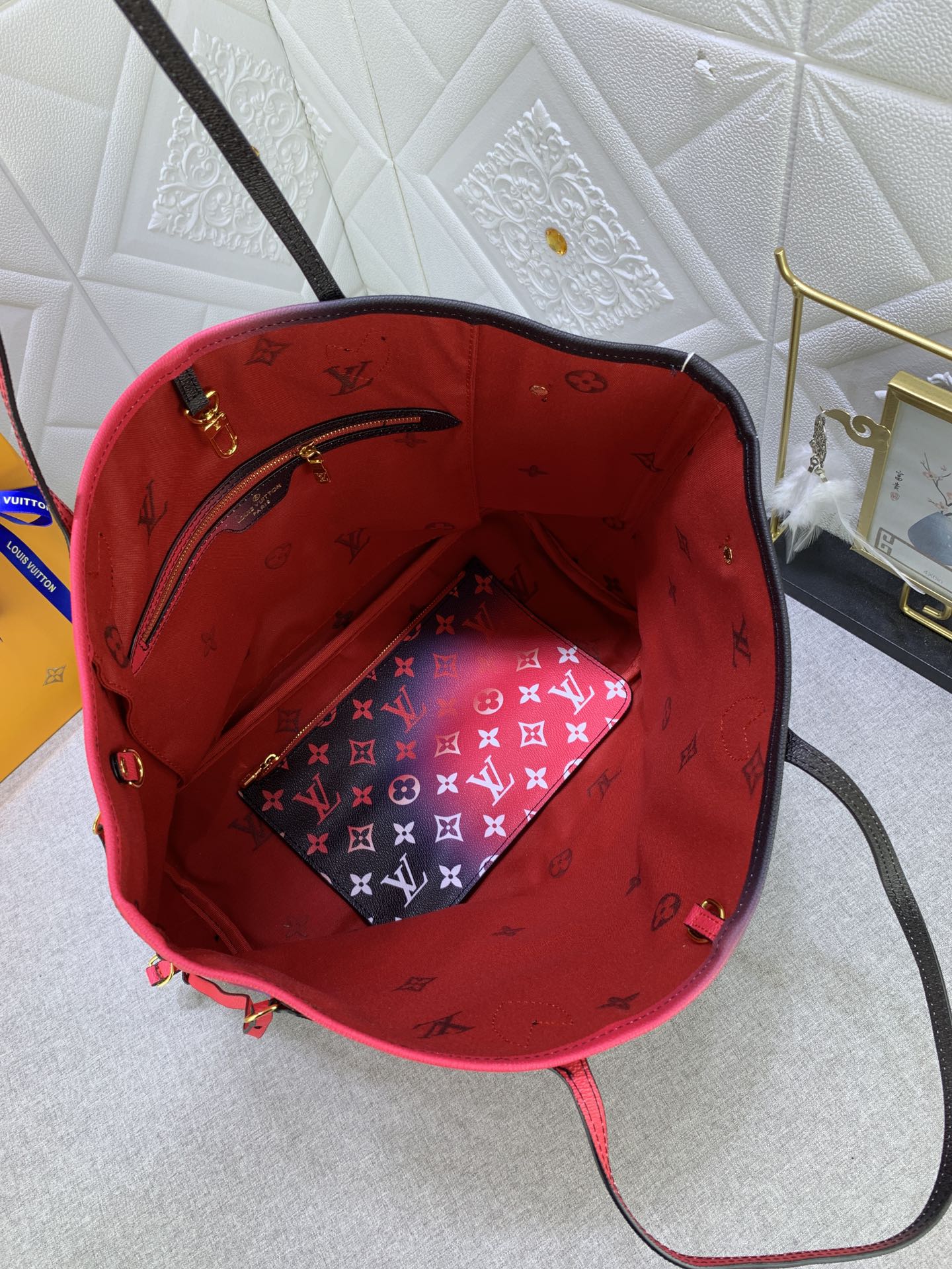 EN - New Bag LUV 649