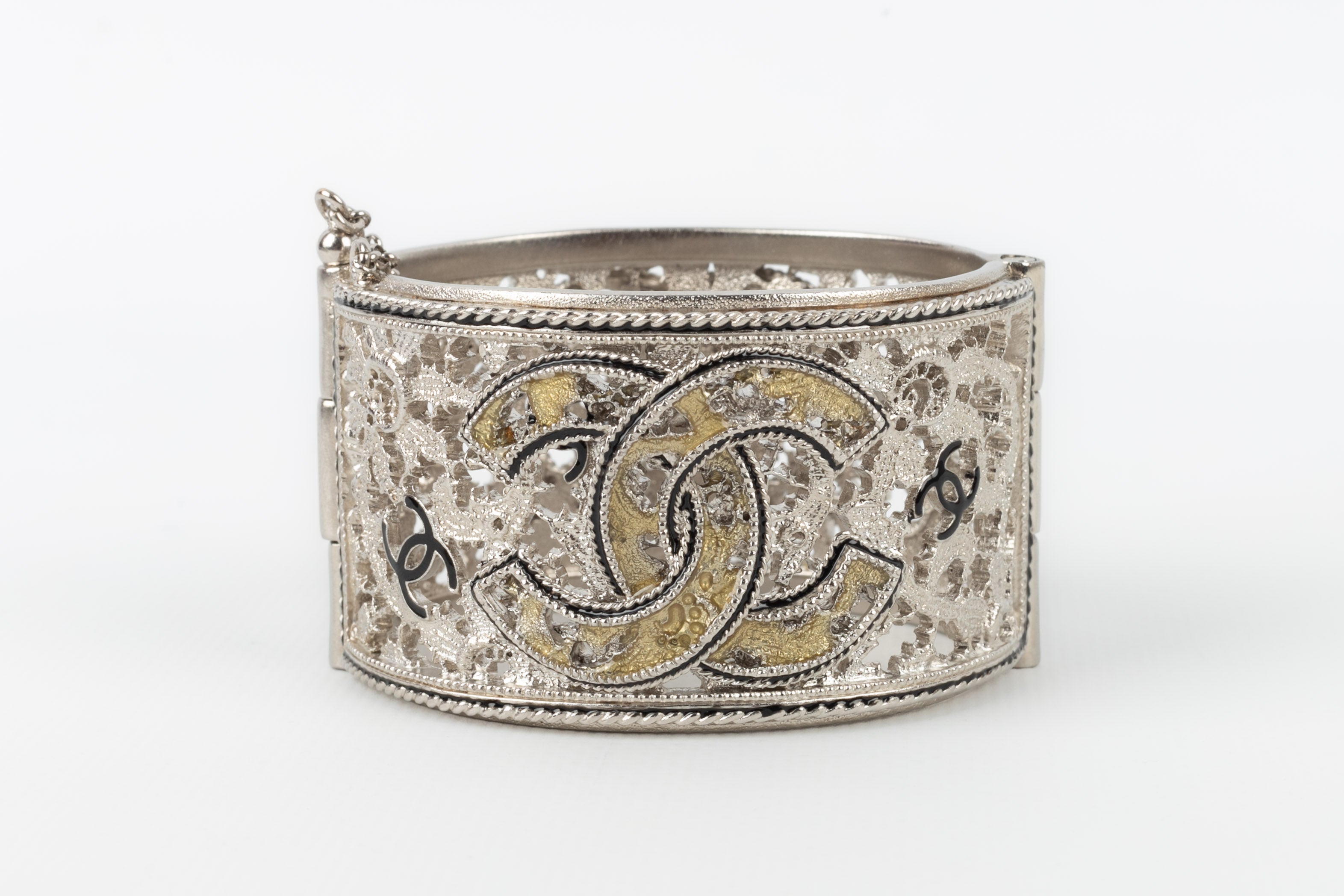 Bracelet manchette Chanel Automne 2010