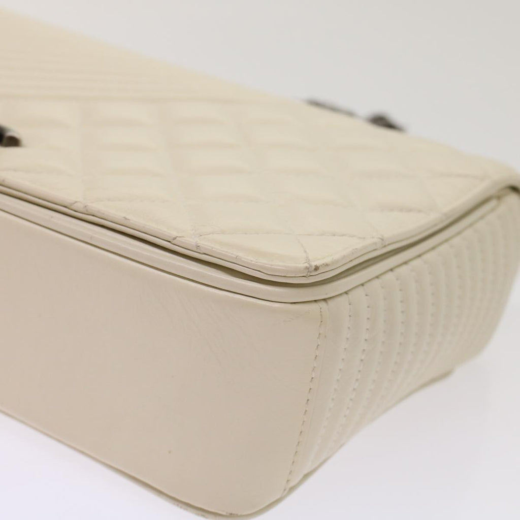 CHANEL Chevron x Matelasse Chain Shoulder Bag Lamb Skin White CC 48469A