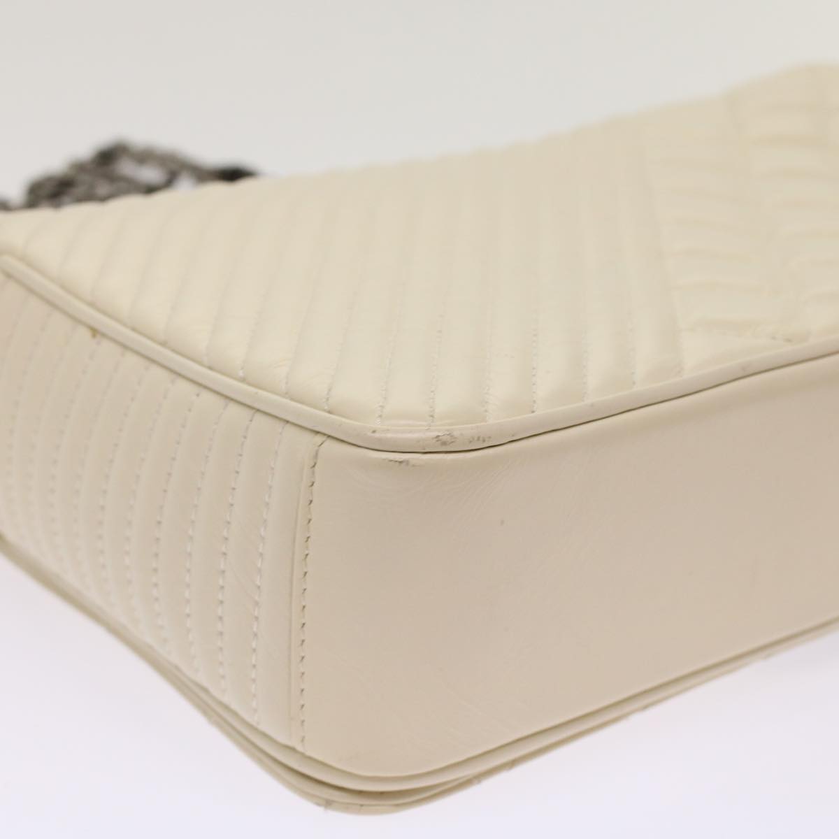 CHANEL Chevron x Matelasse Chain Shoulder Bag Lamb Skin White CC 48469A