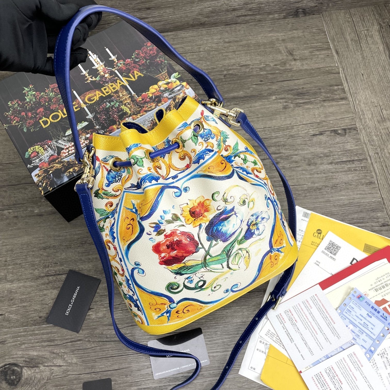 GLAMI Print Crespo Bucket Bag Multicolor With Branded Plate For Women GLAMI Bag