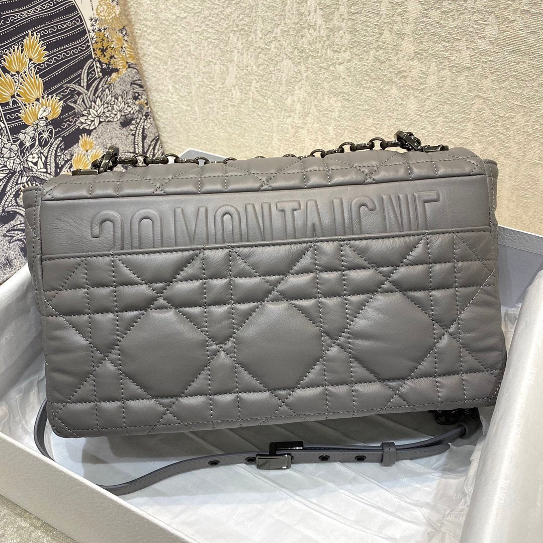 GLAMI Large Caro Bag Grey Padded Macrocannage, Dark Grey, For Women WomenÃ¢â‚¬â„¢s Handbags, Crossbody Bags, 28cm CD