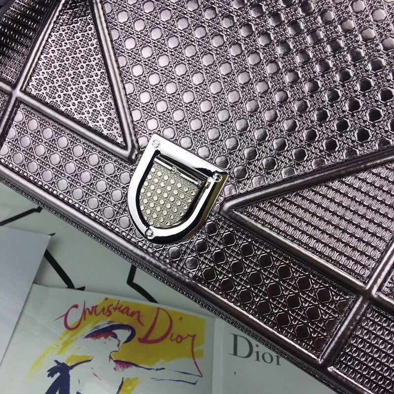 ELE - Dir Bags - 1701