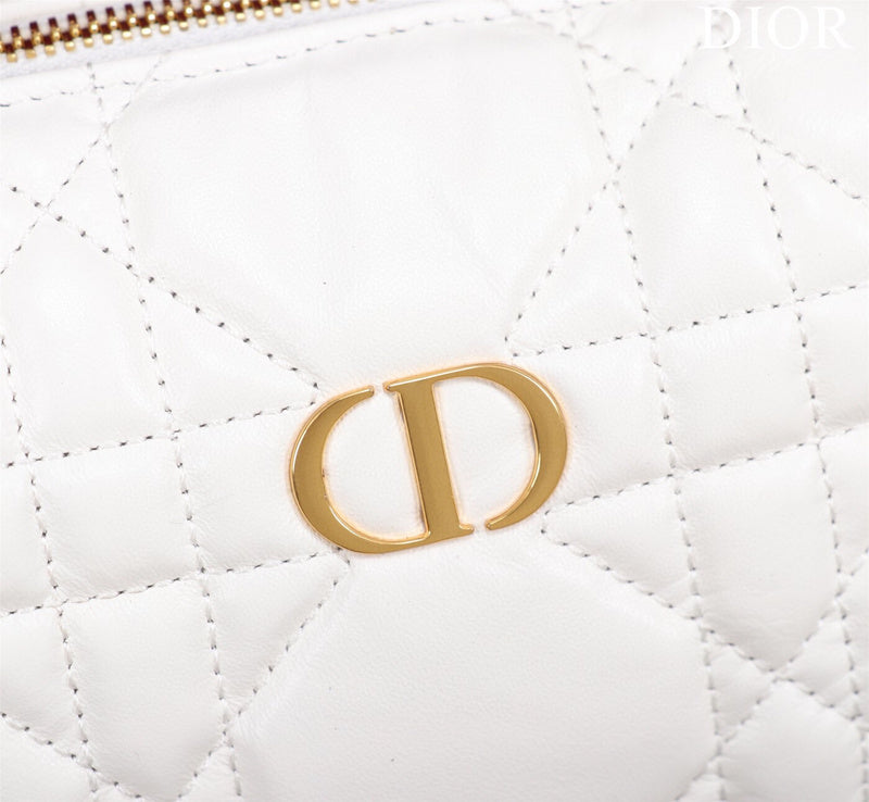 ELE - Dir Bags - 1706