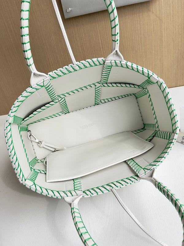 Glamy - BOV Bags - 711