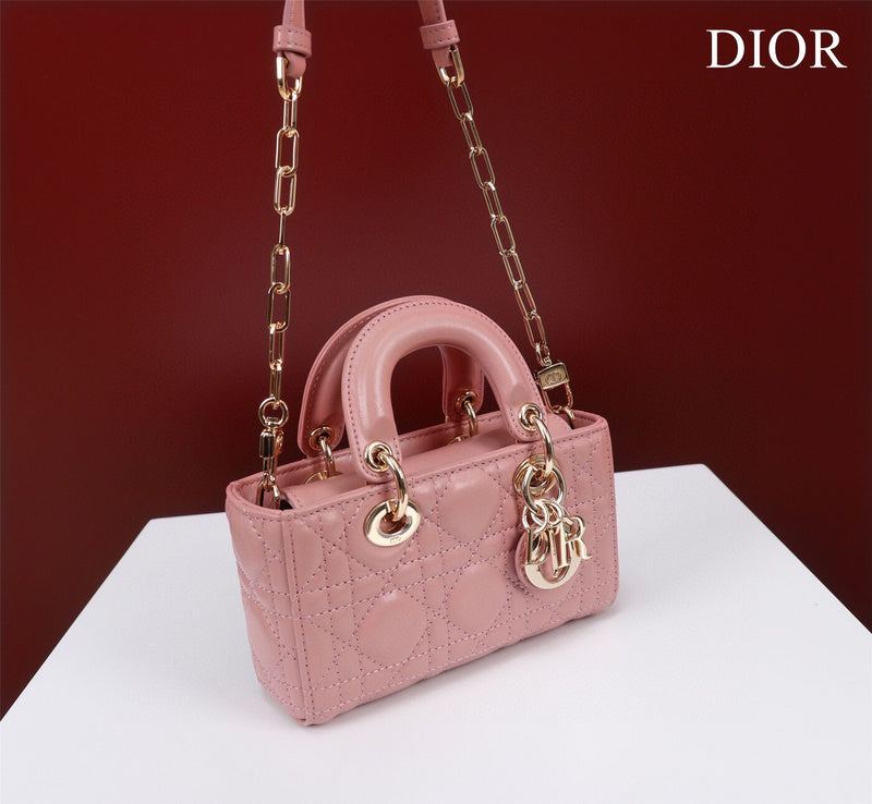 ELE - Dir Bags - 1508