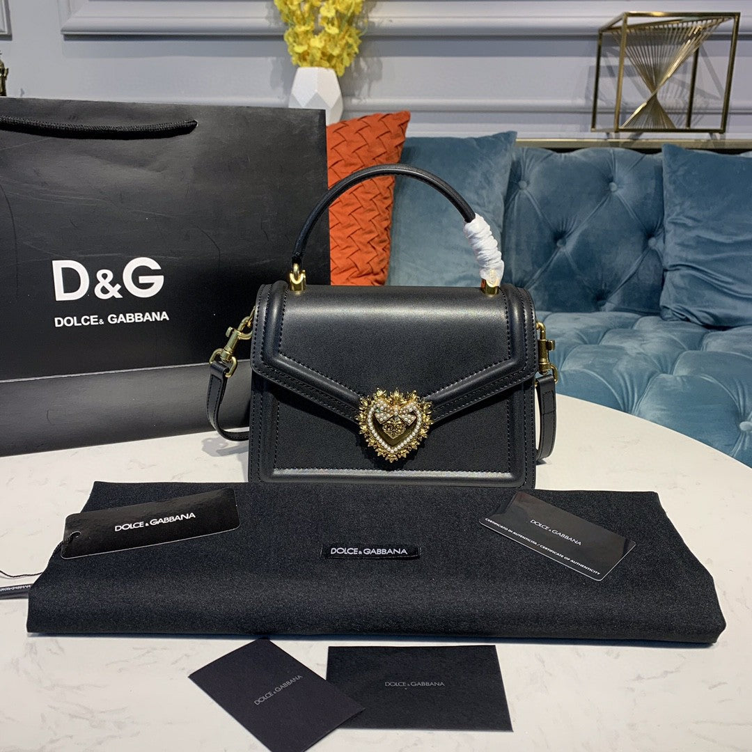 GLAMI MeGLAMIum Devotion Bag Black For Women 9.5in/24cm