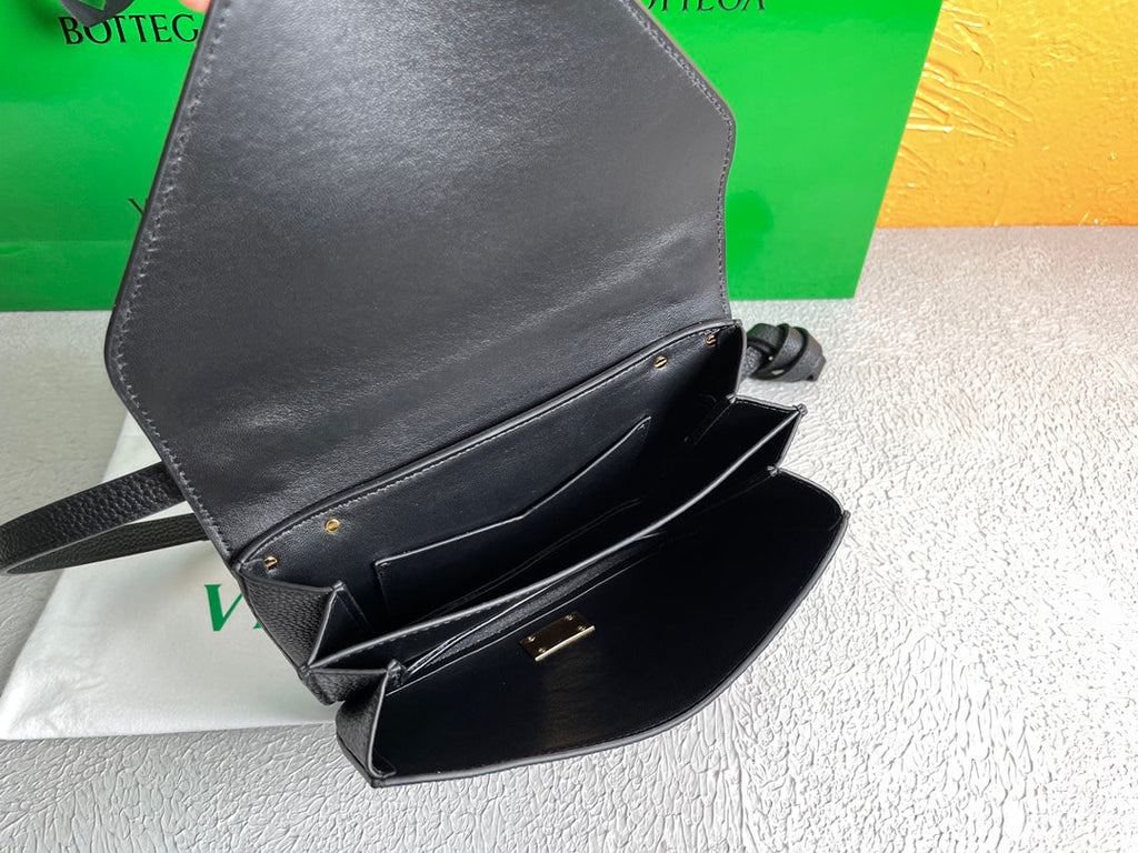 GLAMI Mount Black, For Women, WomenÃƒÂ¢Ã¢â€šÂ¬Ã¢â€žÂ¢s Bags 8.3in/21cm 667399V12M08425