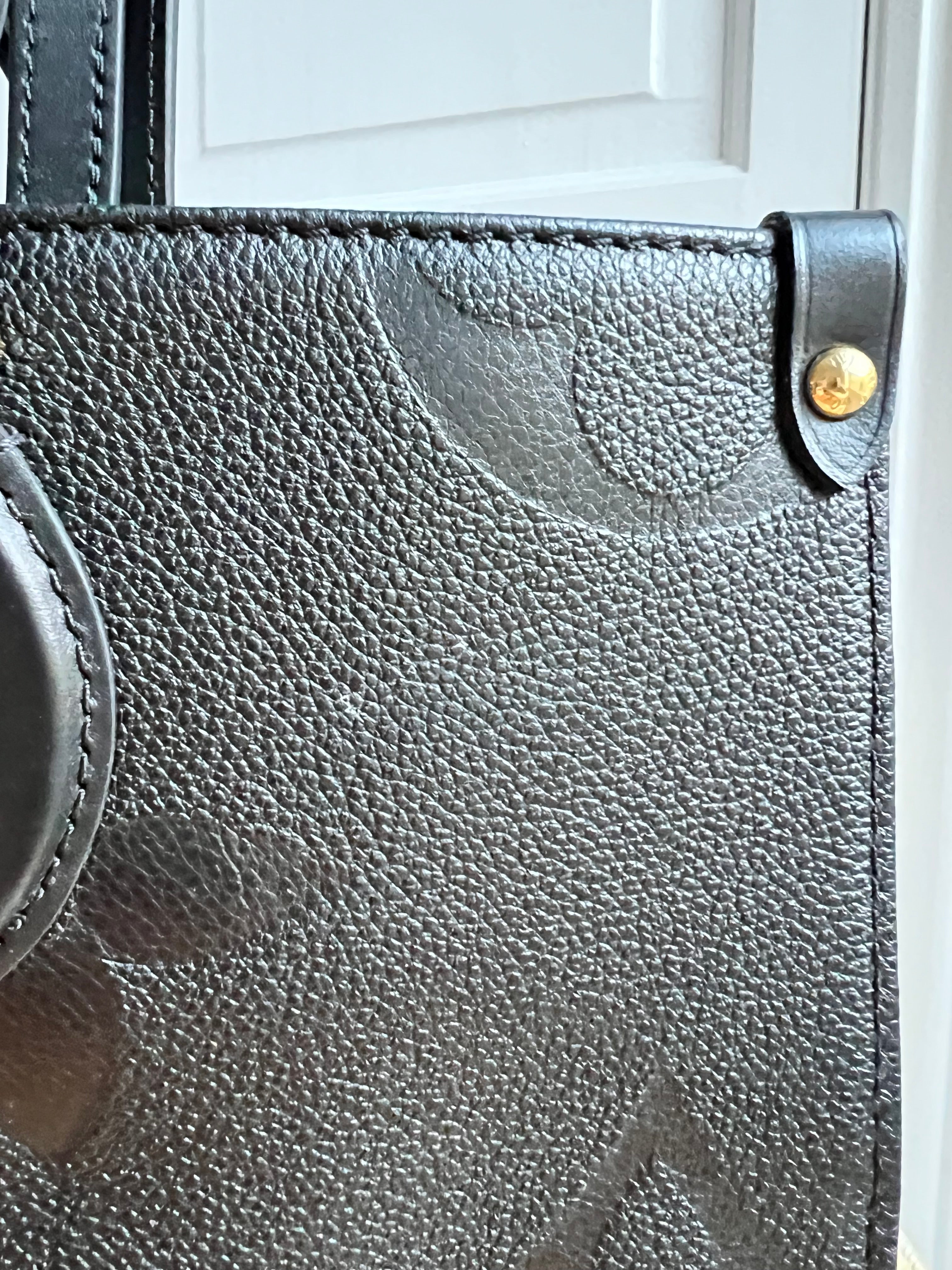 Louis Vuitton On the Go MM Black Empreinte (RRP £2,450)