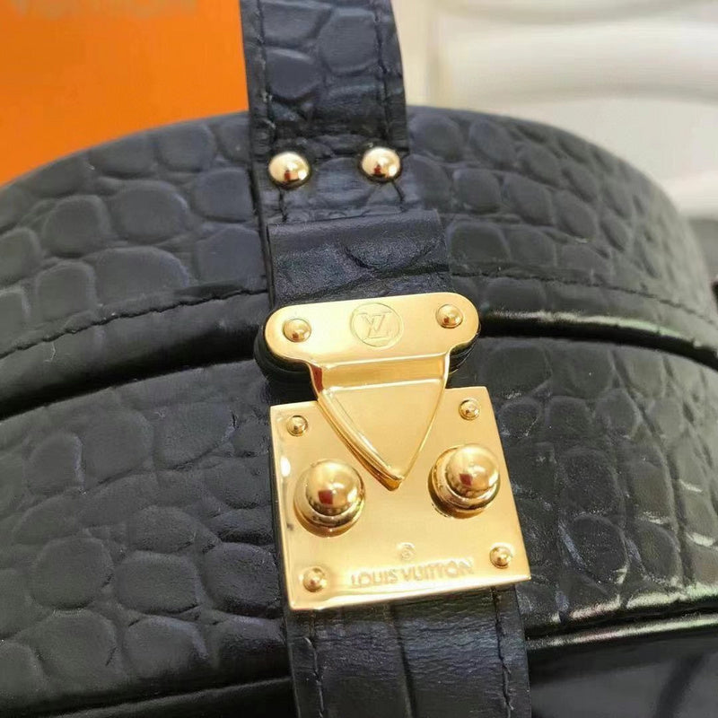 LOV2 Bags - Luxurious Bags  2445