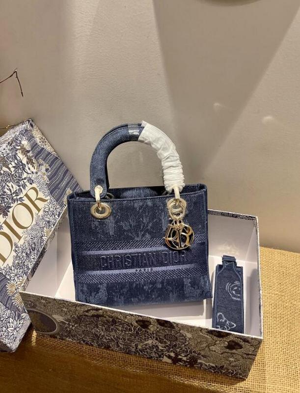 SAMCC - DOR Bags - 276