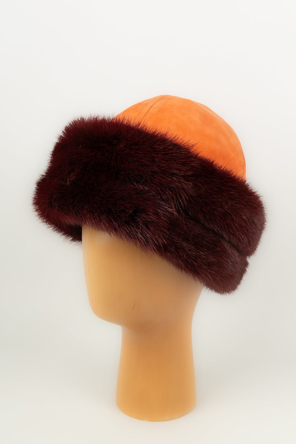 Chapeau en fourrure HermÃƒÆ’Ã‚Â¨s
