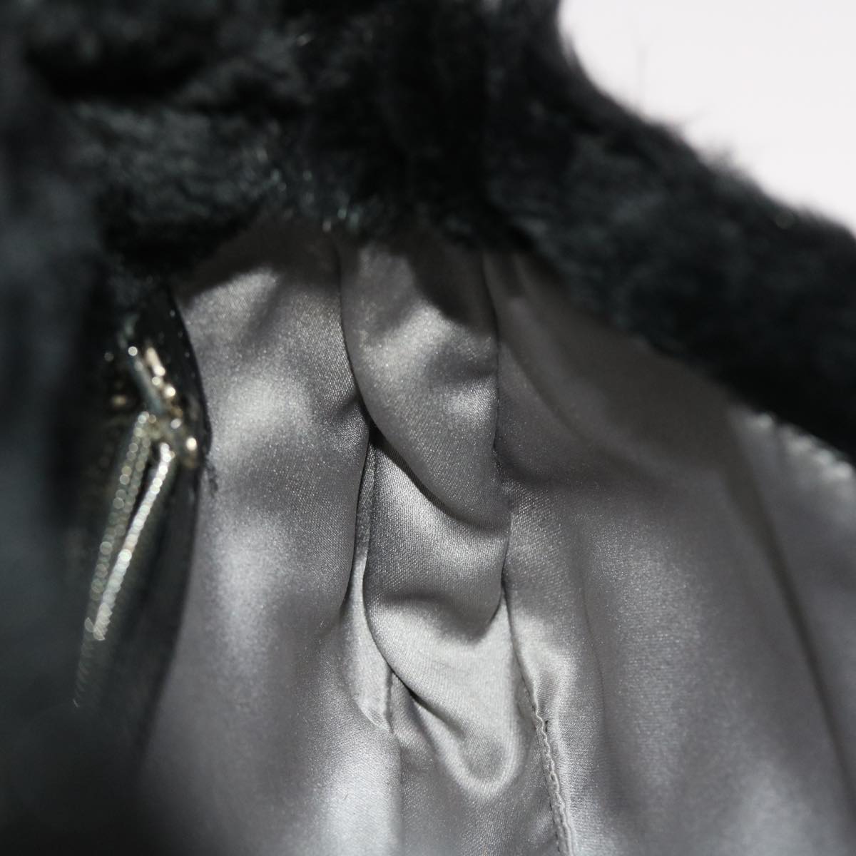 FENDI Mamma Baguette Shoulder Bag Fur Black 49782