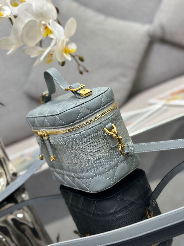 ELE - Dir Bags - 080