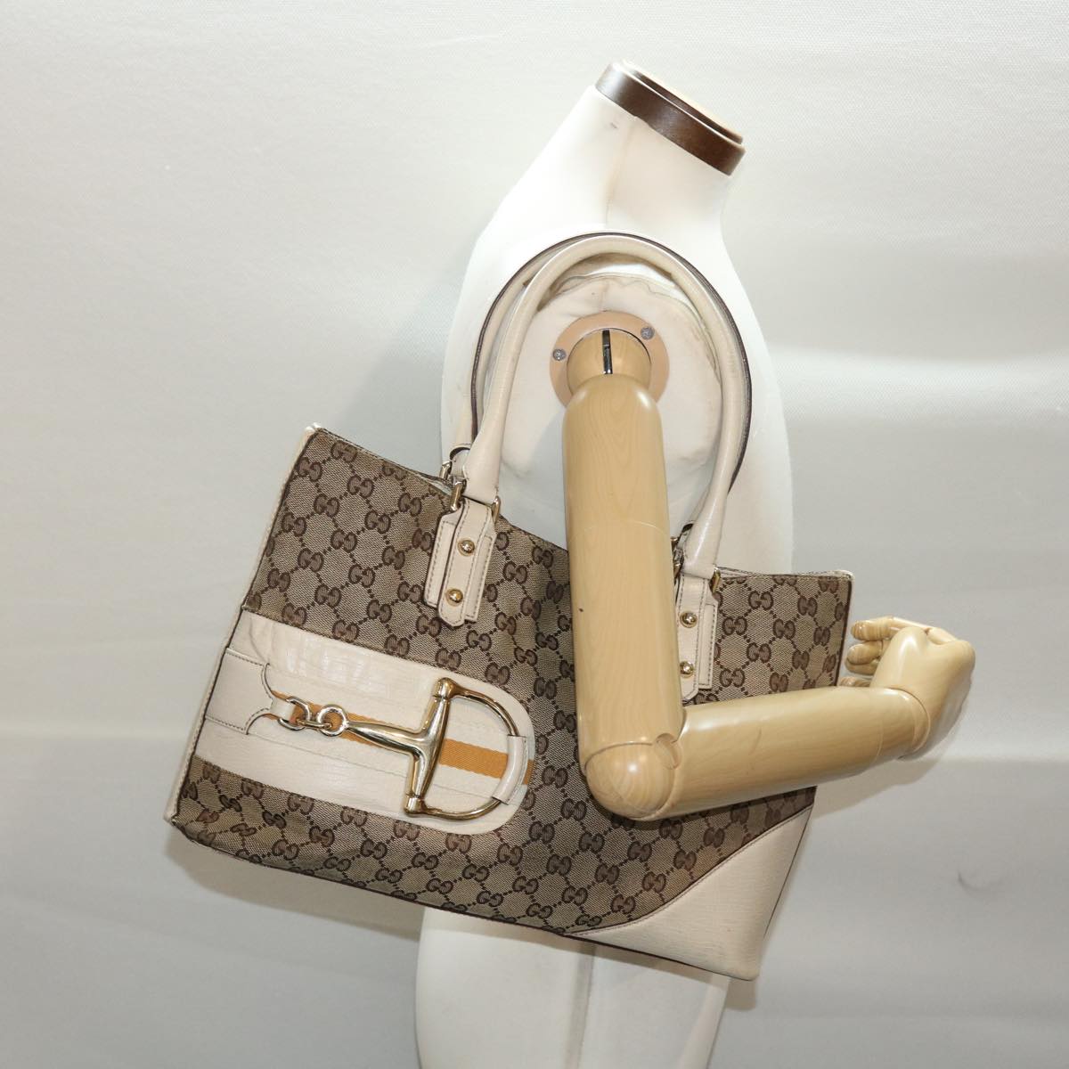 GUCCI GG Canvas Sherry Line Shoulder Bag Beige White 137385 49887