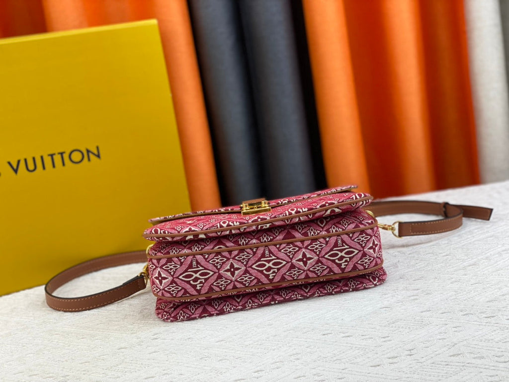 EN - Luxury Bags LUV 801