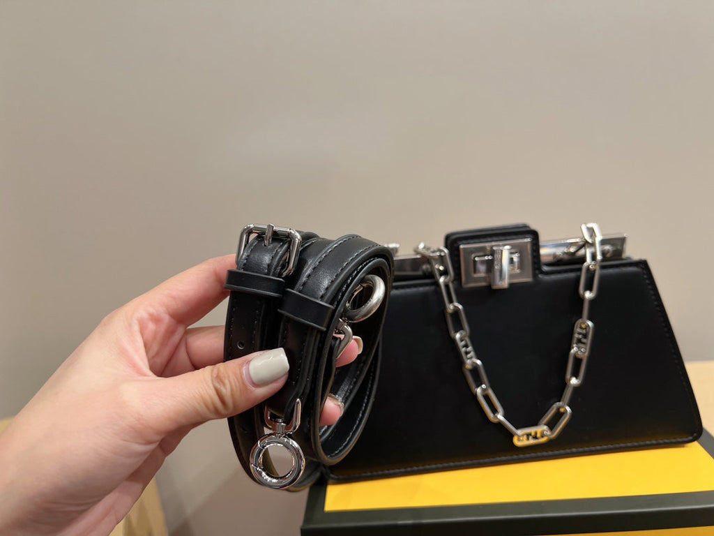 EN - Luxury Bags FEI 290