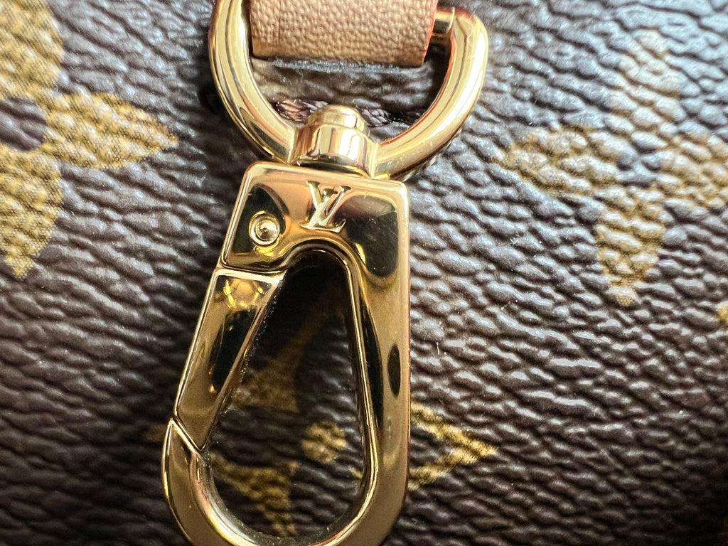Louis Vuitton Montaigne GM in Monogram Canvas (RRP £2420)