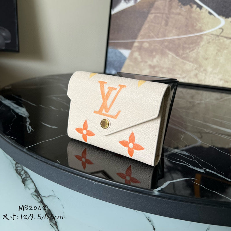 Glami - LOV Wallets - 064