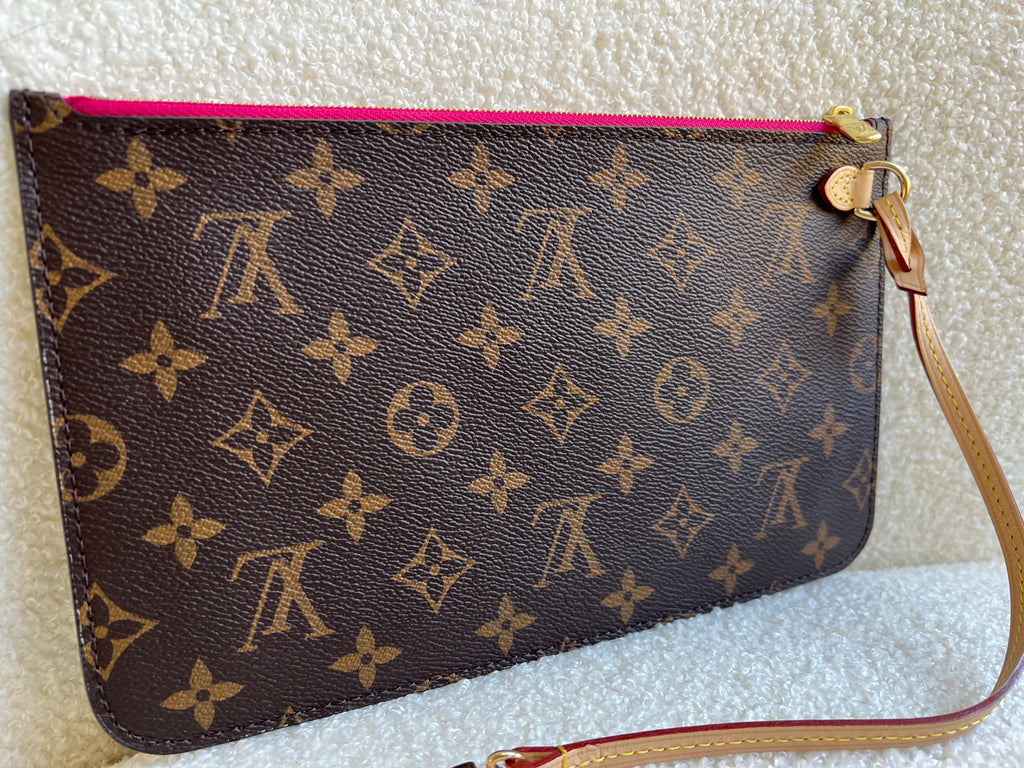 Louis Vuitton Pouch (from Neverfull MM) in Monogram