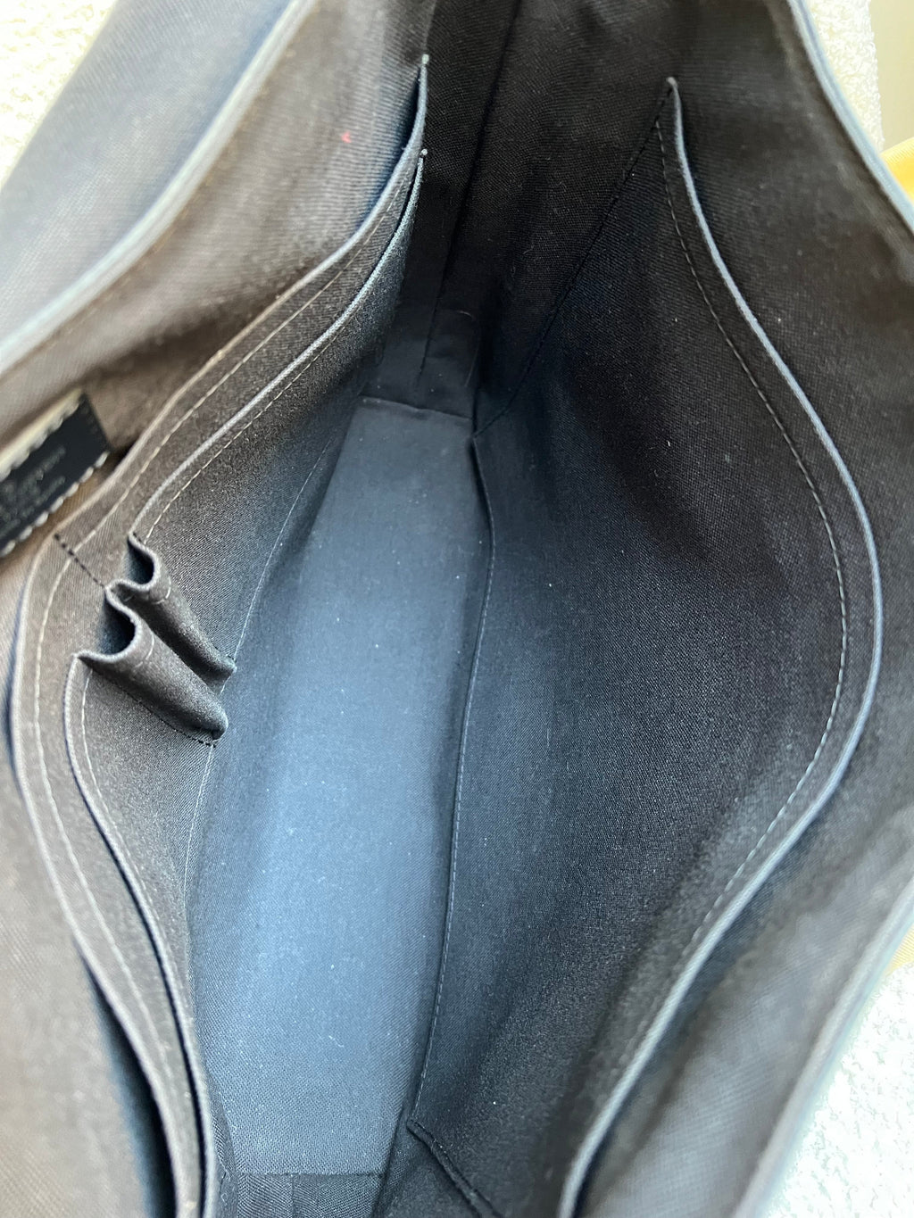Louis Vuitton PM District Messenger Bag Damier Graphite