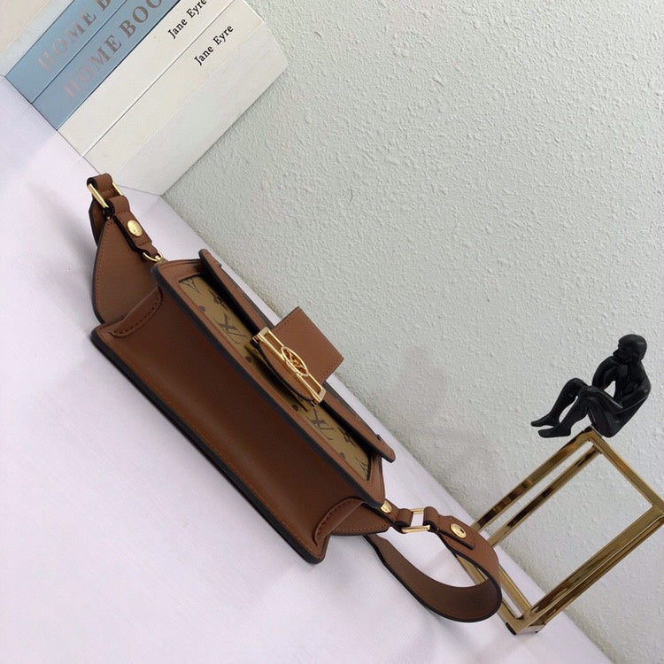 LOV2 Bags - Luxurious Bags  1932