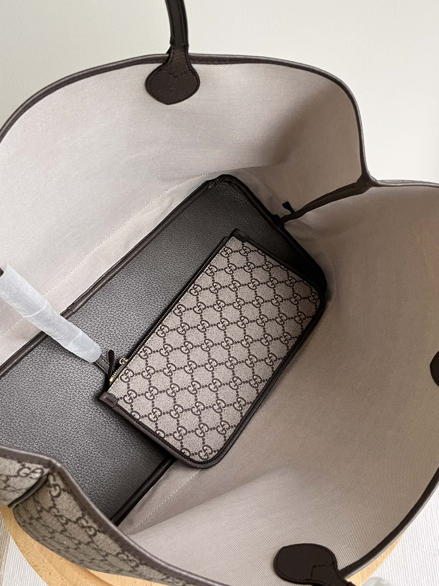 EN - Luxury Bags GCI 581