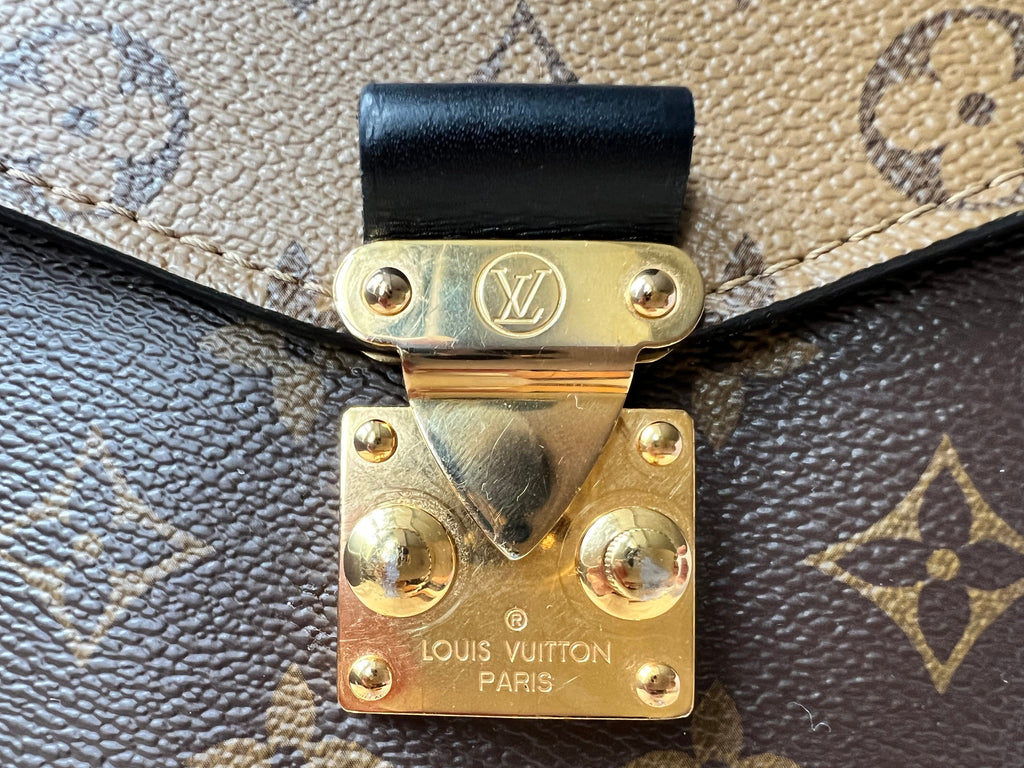 Louis Vuitton Pochette Metis Reverse Monogram (RRP £1,970)