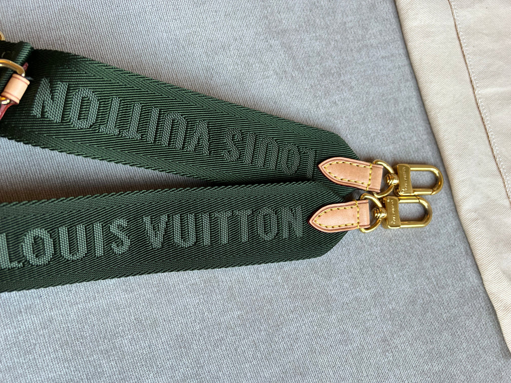 Louis Vuitton Multi Pochette Accessoires Khaki (RRP £1970)