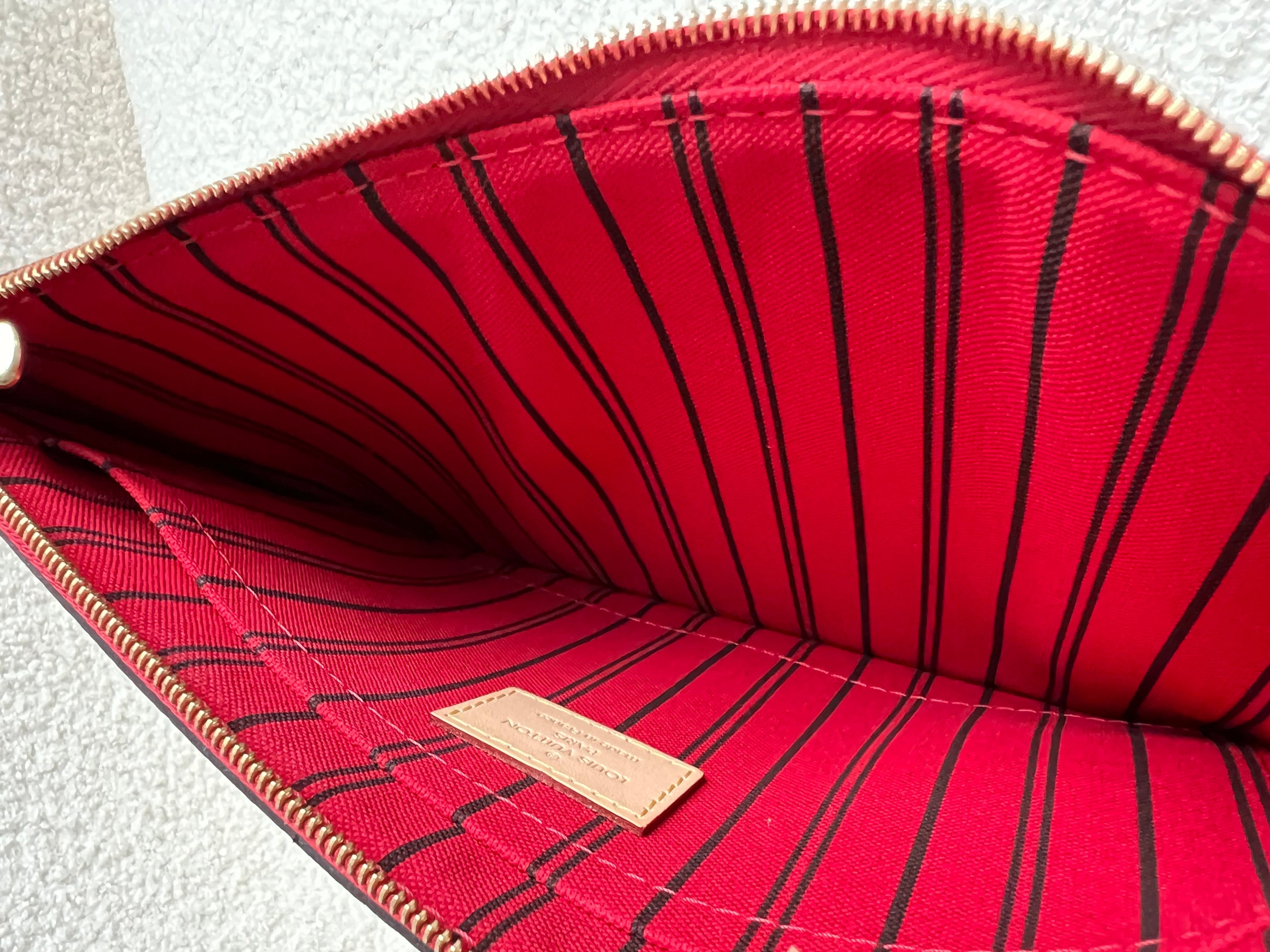 Louis Vuitton Pouch (from Neverfull MM) in Monogram