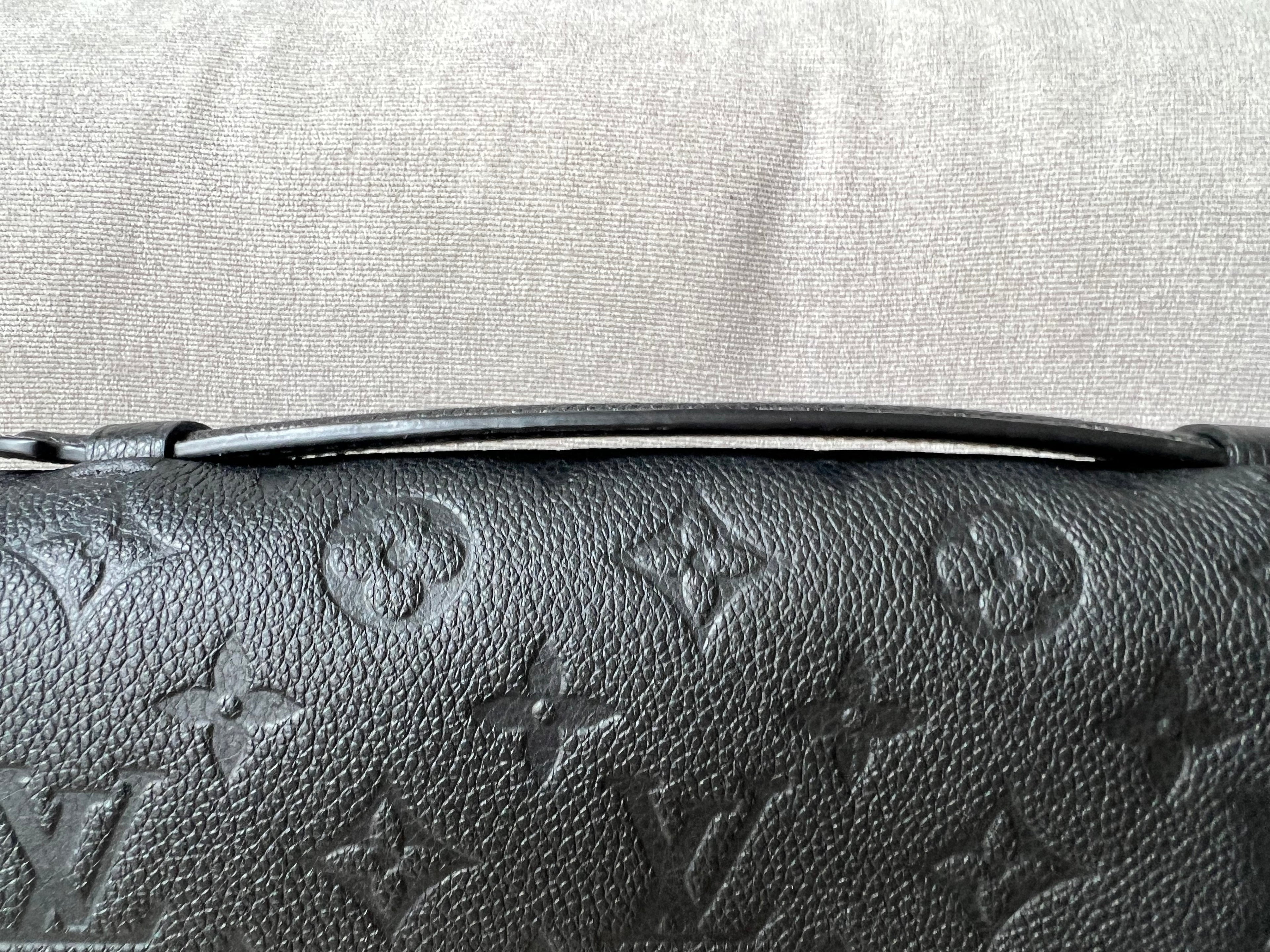 Louis Vuitton Pochette Metis Black Empreinte (RRP £2,110)