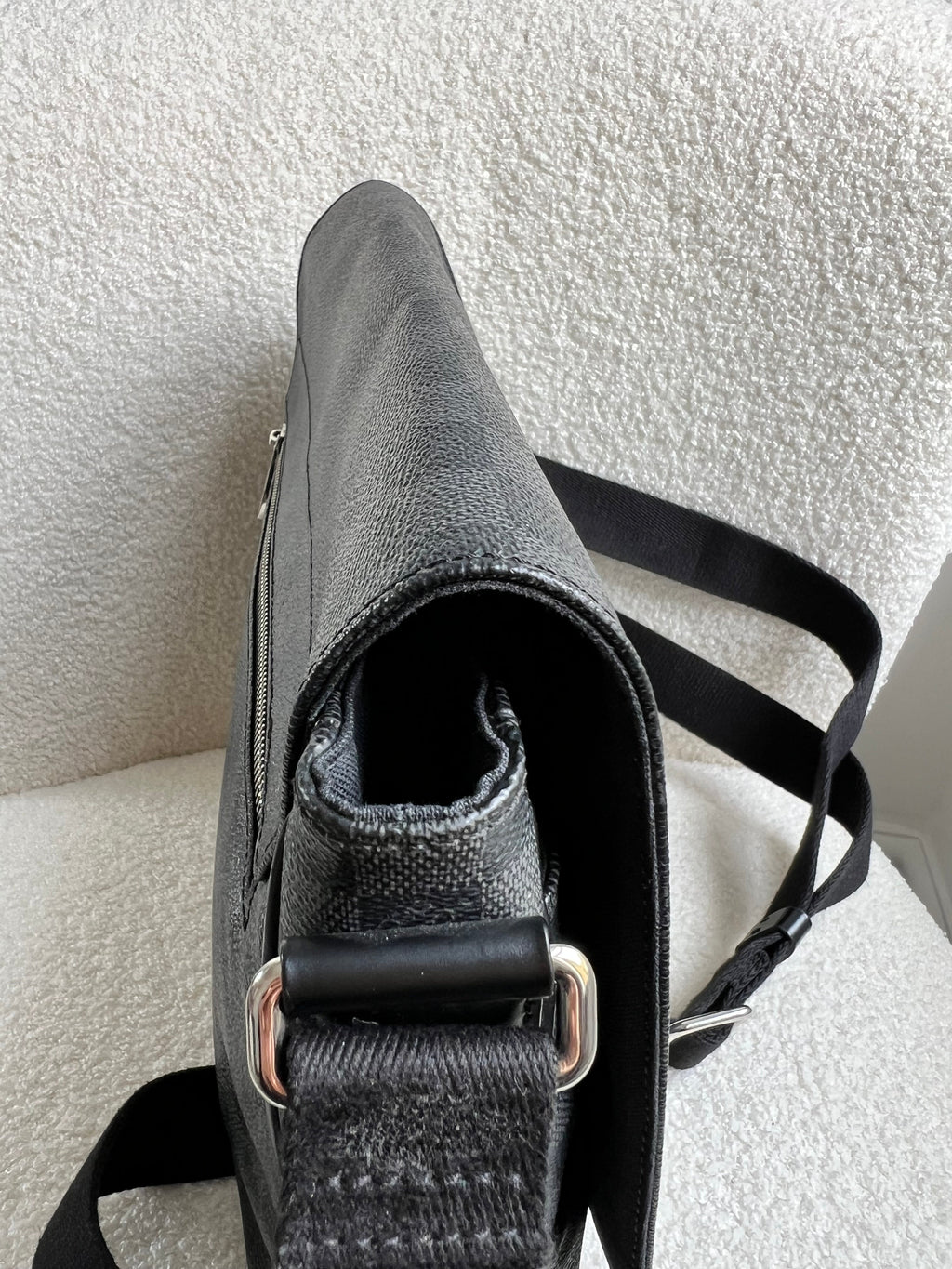 Louis Vuitton PM District Messenger Bag Damier Graphite