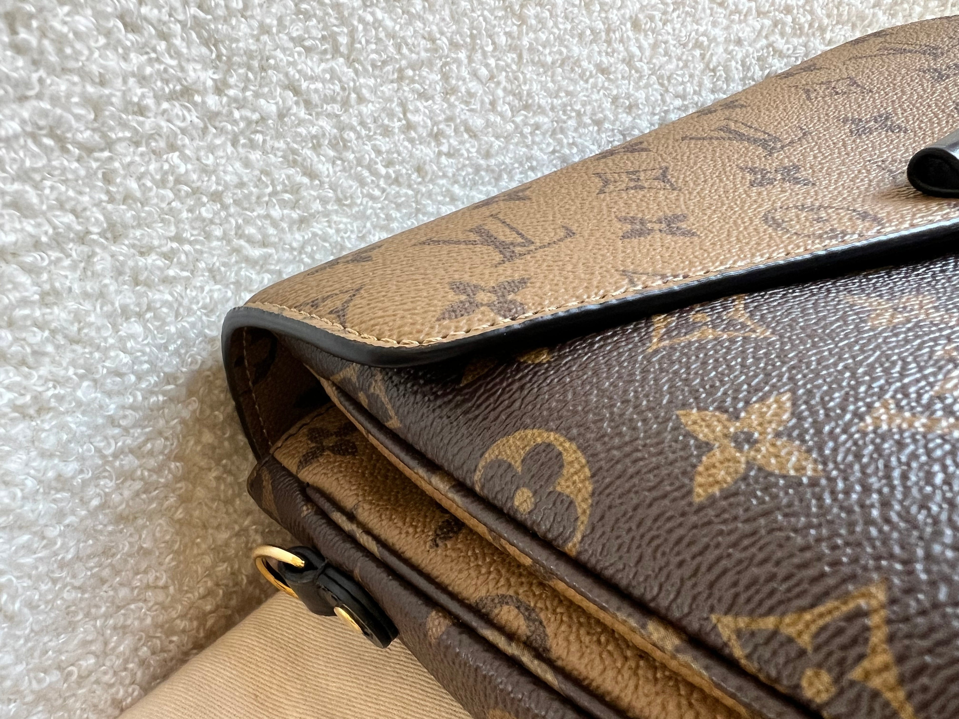 Louis Vuitton Pochette Metis Reverse Monogram (RRP £1,970)