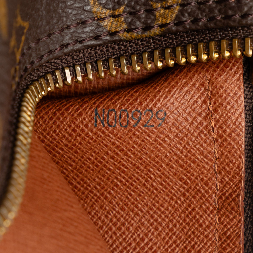 Brown Louis Vuitton Monogram Papillon 26 Handbag