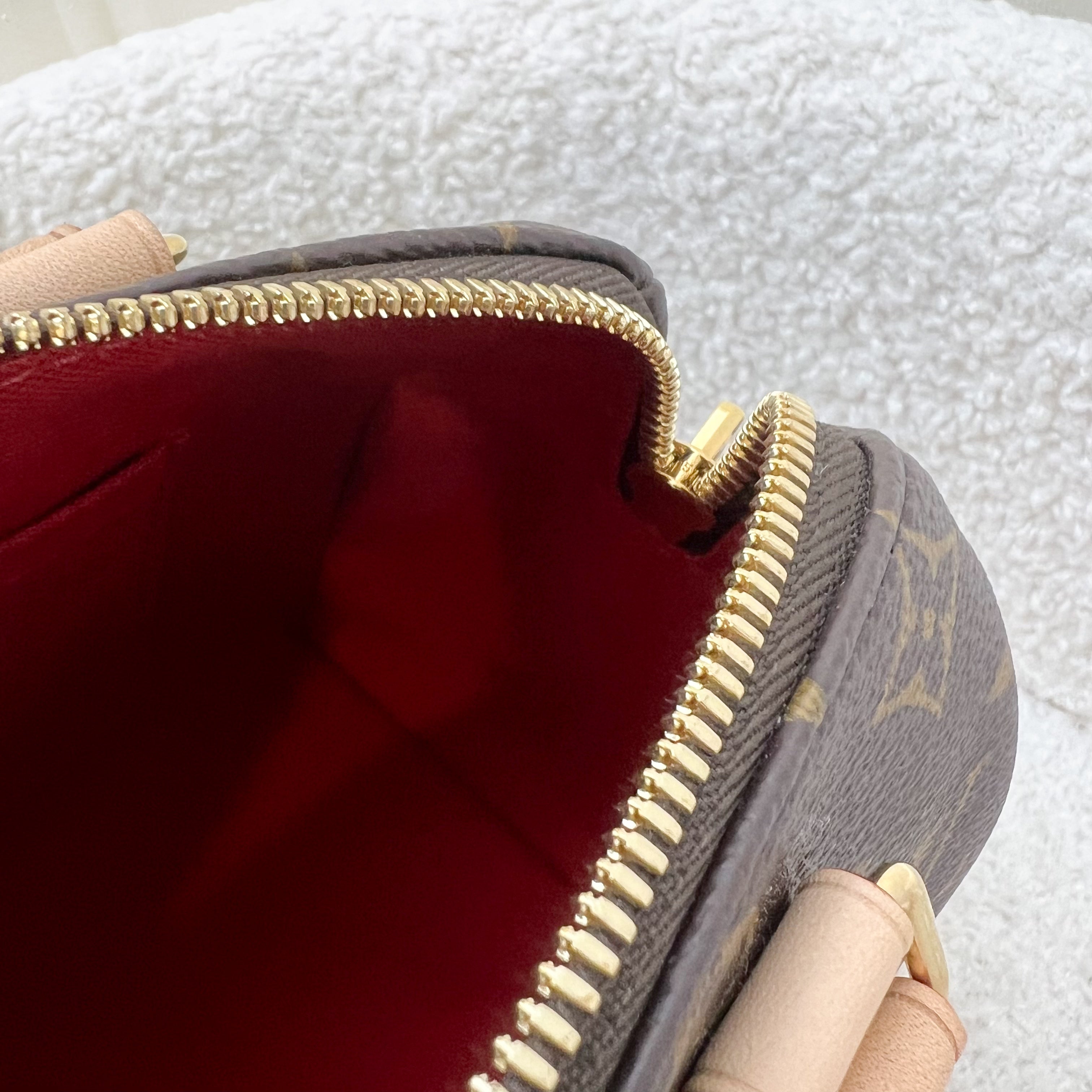 LV Speedy Bandouliere 20 in Monogram Canvas and Pink / Orange Patterned Strap
