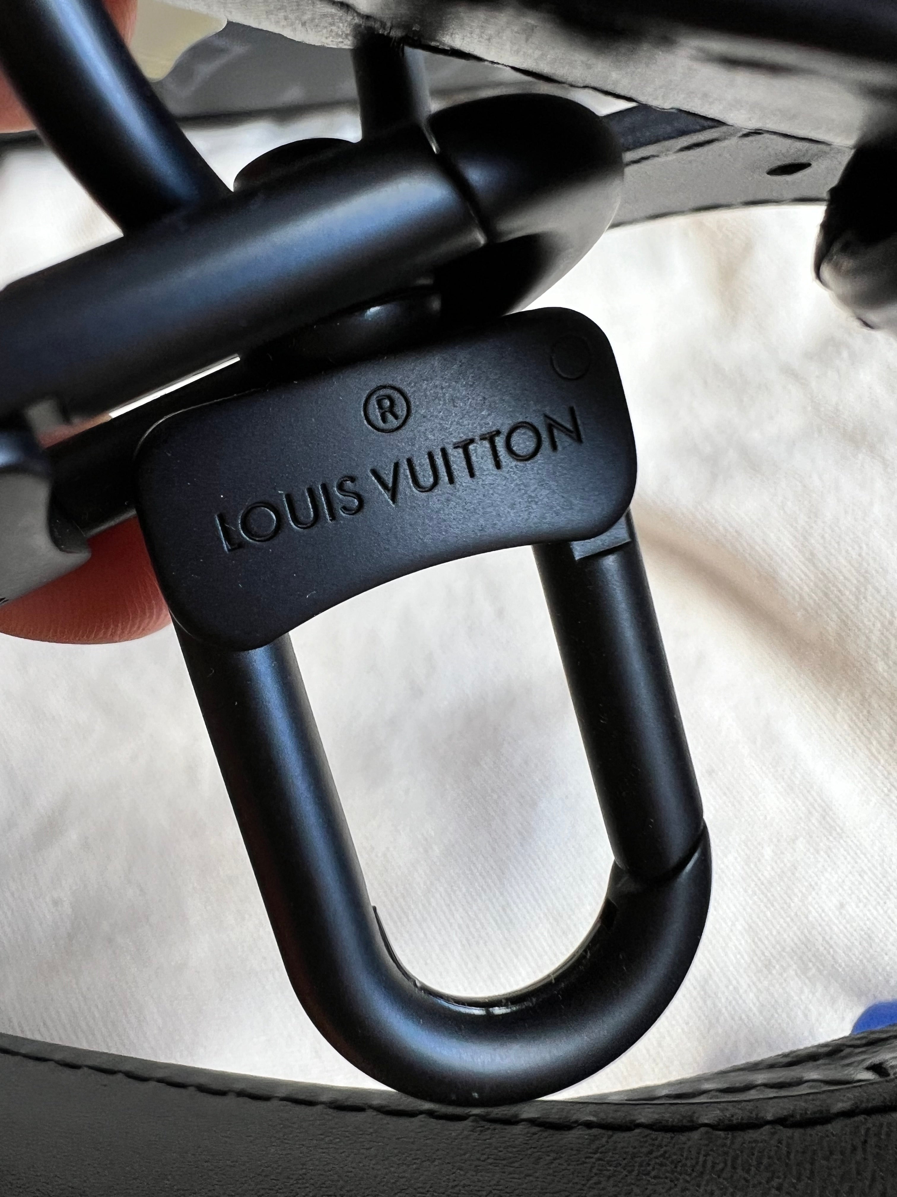 Louis Vuitton Sac Plat Horizontal Zippe Monogram Eclipse (RRP £2060)