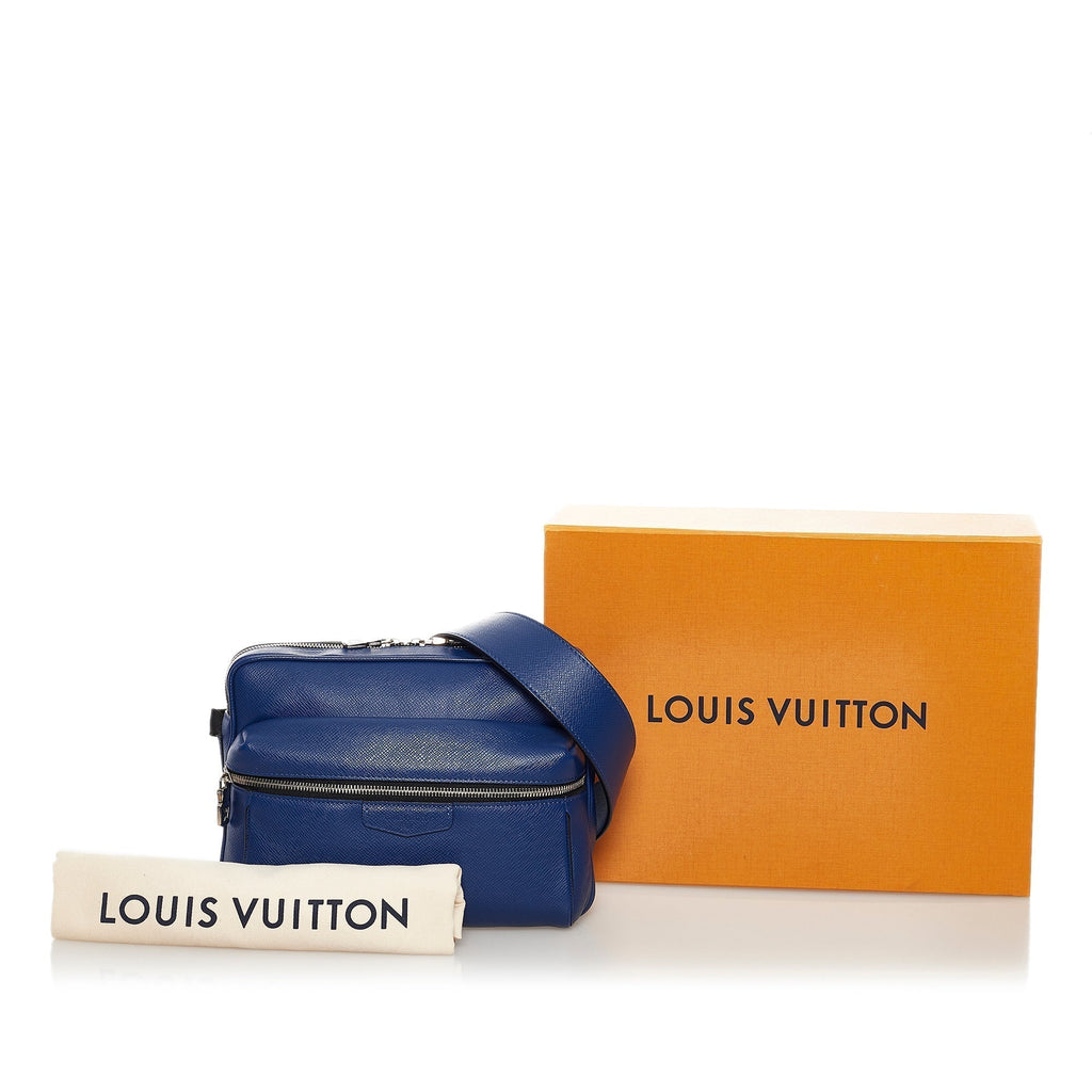 Louis Vuitton Outdoor Messenger PM Blue Taïga