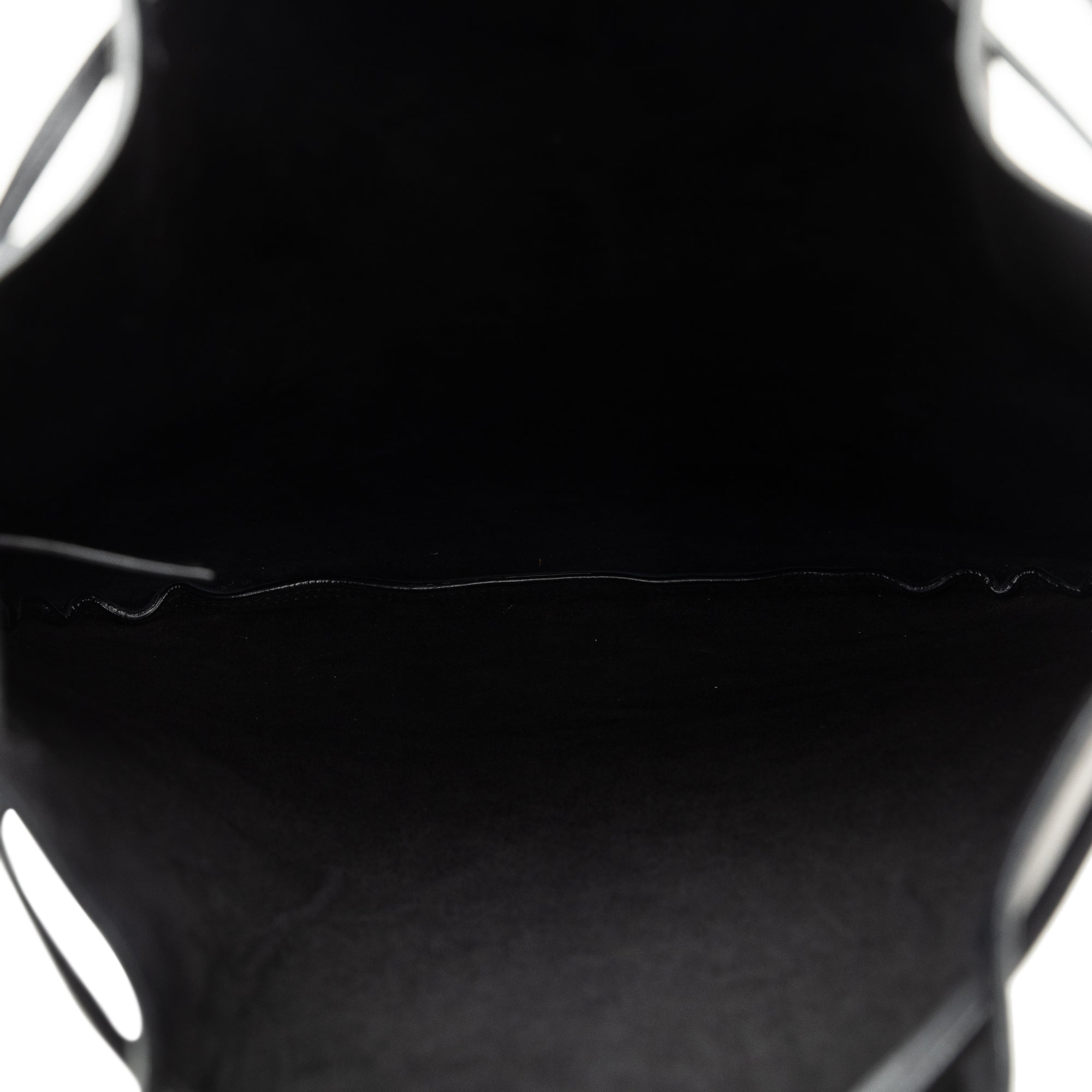 Yves Saint Laurent Jen Flat Medium Black