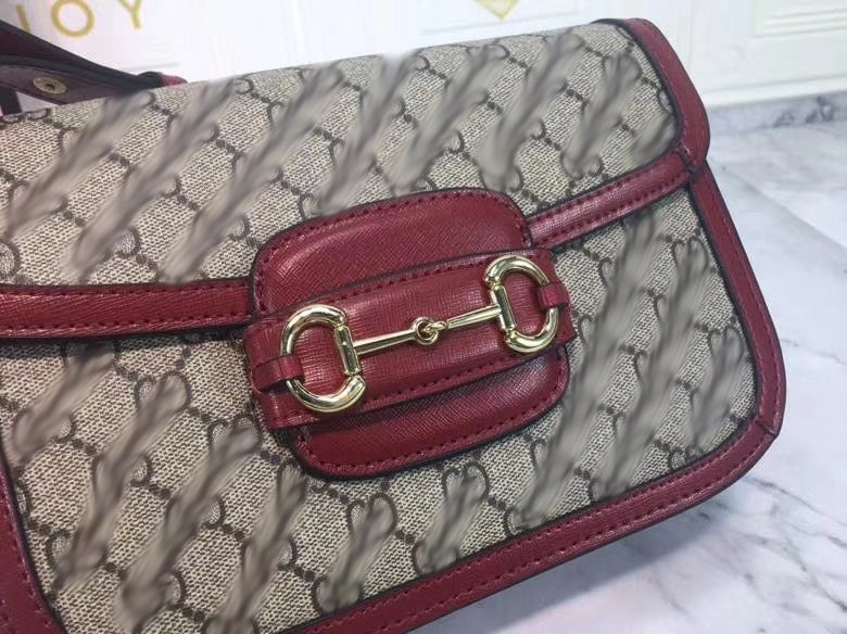 GC065    9.8x7.1x3.1