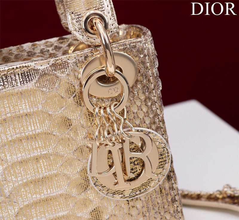 ELE - Dir Bags - 106